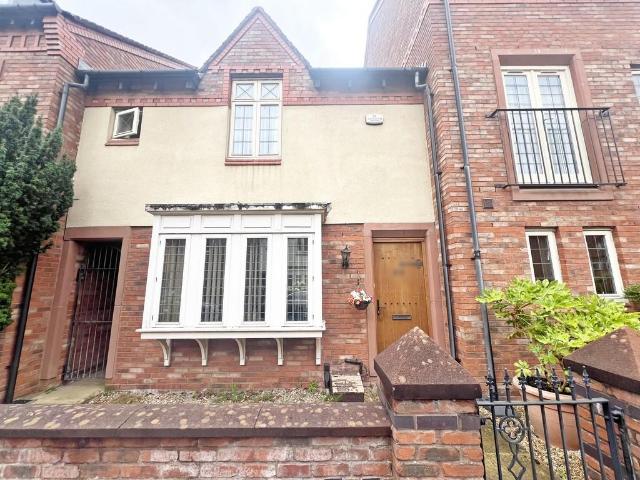 House for sale in Burtonwood and Westbrook, Warrington