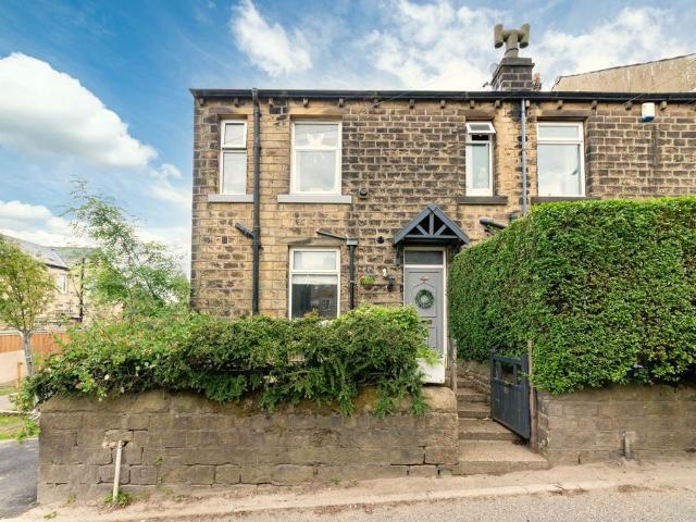 House for sale in Golcar, West Yorkshire