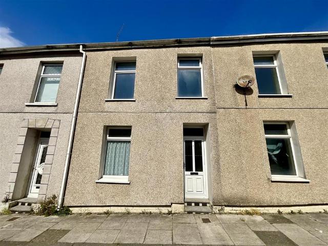 House for sale in Llanelli, Wales
