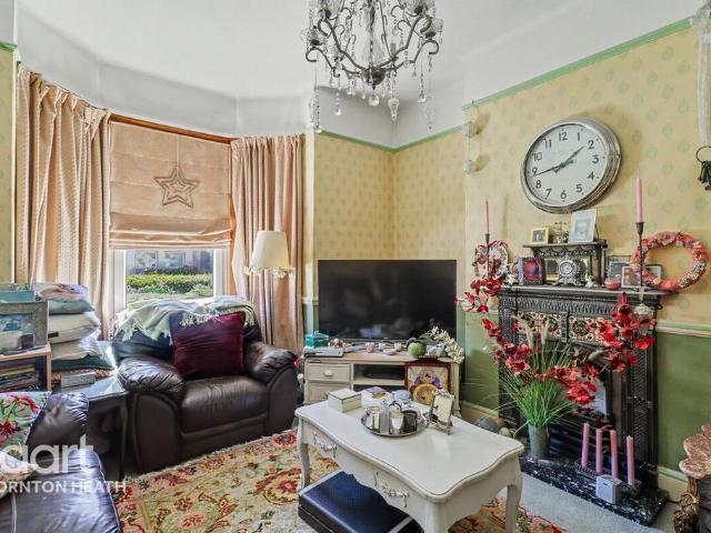 House for sale in London Borough of Croydon, Thornton Heath
