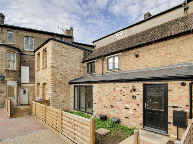 House for sale in Huntingdon, Cambridgeshire