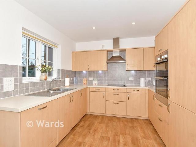 House for sale in Claypits, Ash