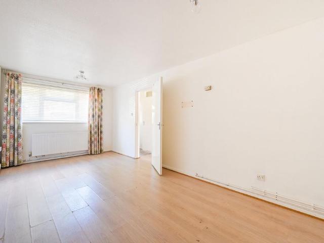 House for sale in Custom House, Greater London