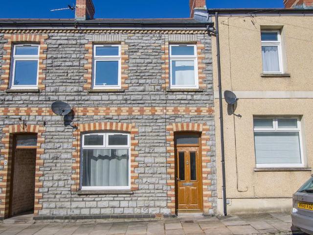 House for sale in Penarth Marina, Penarth