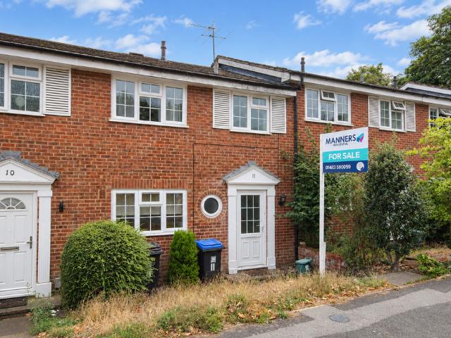 House for sale in Mount Hermon, Woking