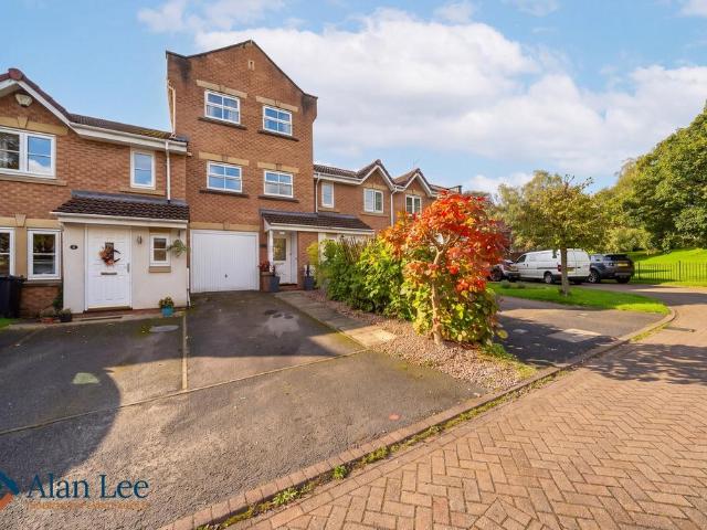 House for sale in The Pavillions, Macclesfield
