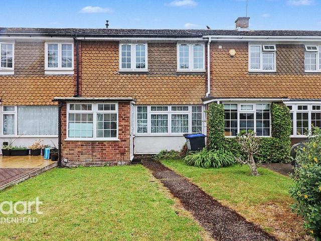 House for sale in Wexham, George Green