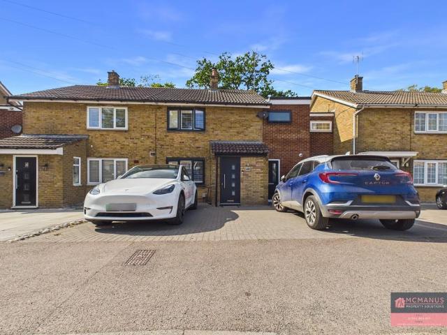 House for sale in Roebuck, Shephall