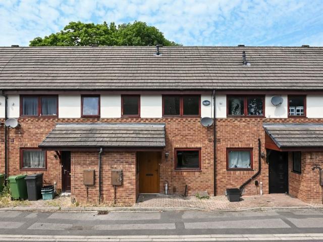 House for sale in High Field, York