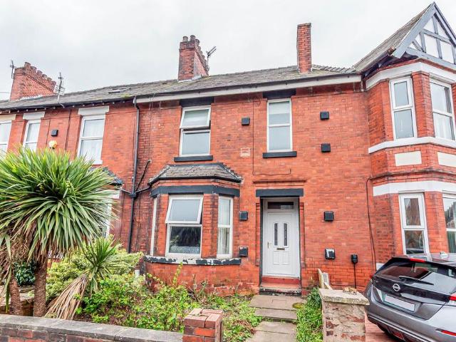 House for sale in Gorse Hill, Trafford Park