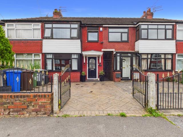House for sale in Greenheys, Greater Manchester