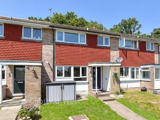 House for sale in Lucastes, Perryfields