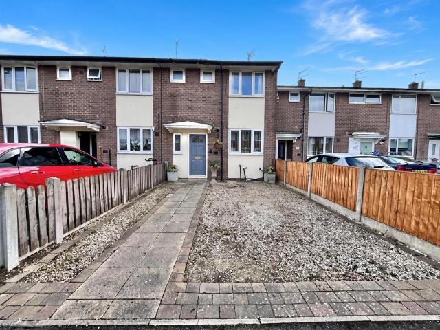 House for sale in Handforth