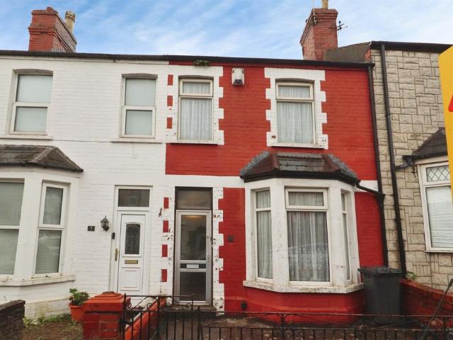 House for sale in Gibbonsdown, Barry
