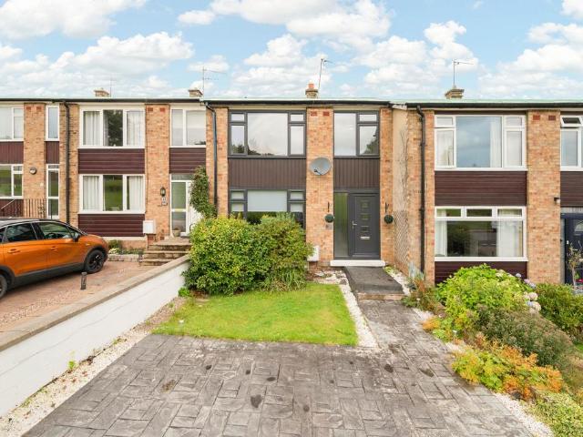 House for sale in Colinton Mains, Oxgangs