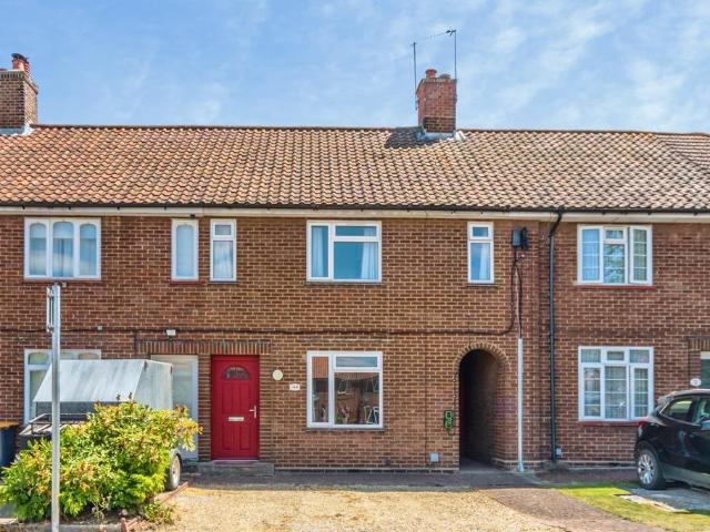 House for sale in Wootton Pillinge, Bedford