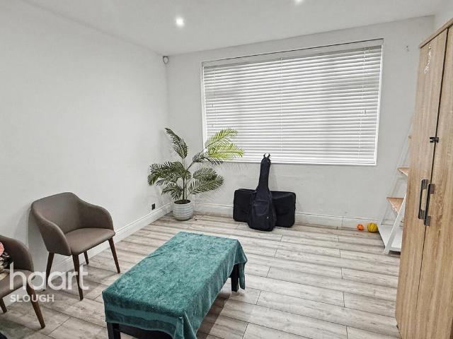 House for sale in Britwell, Slough