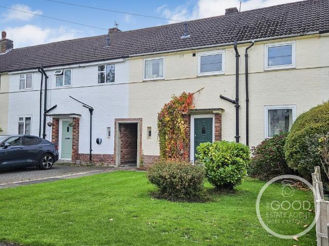 House for sale in Lakes Estate, Handforth