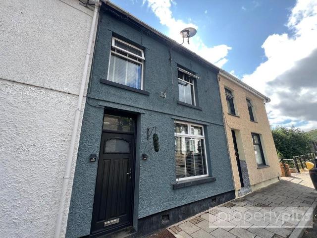 House for sale in Pontygwaith, Wales