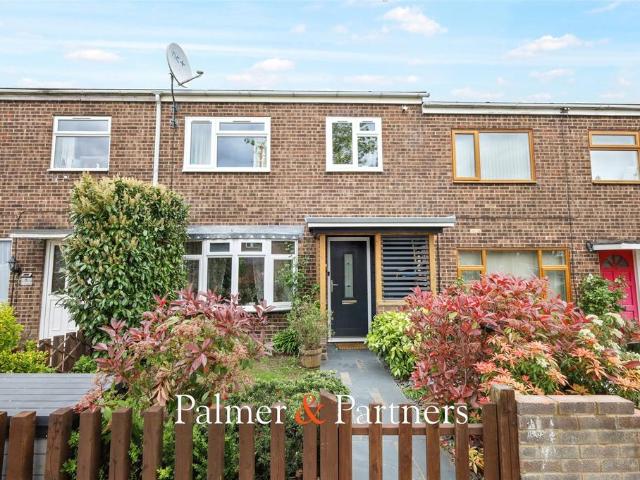 House for sale in Fordham Heath, Essex