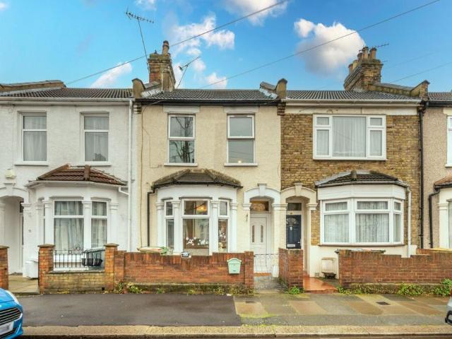 House for sale in West Ham, Greater London