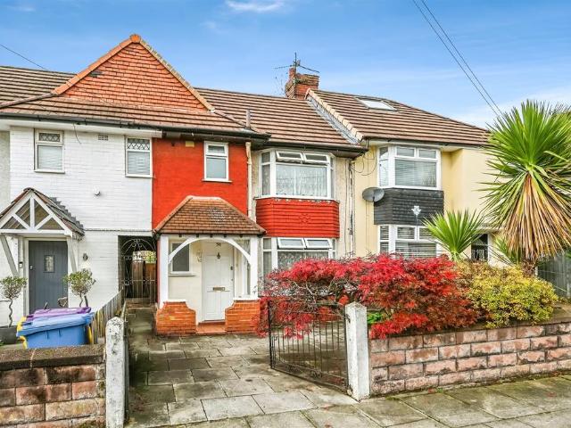 House for sale in Garston, Calderstones