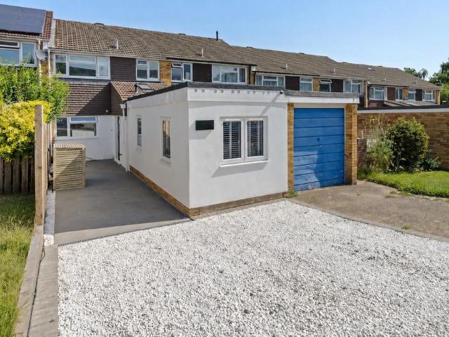 House for sale in Bellfields, Westborough