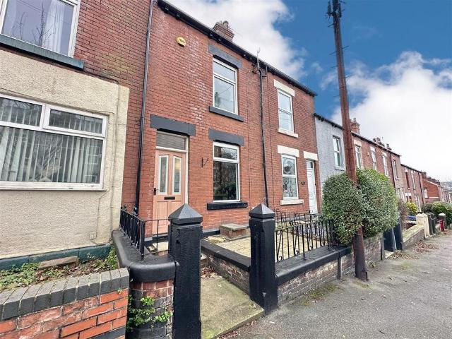 House for sale in Upper Heeley, Lowfield