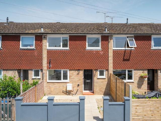 House for sale in Sunningdale