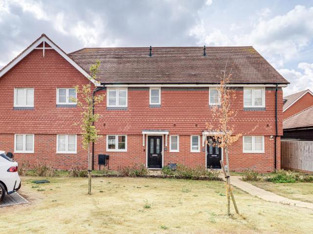 House for sale in Five Acres, Hertfordshire