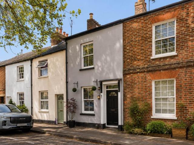 House for sale in The Slade, Oxfordshire