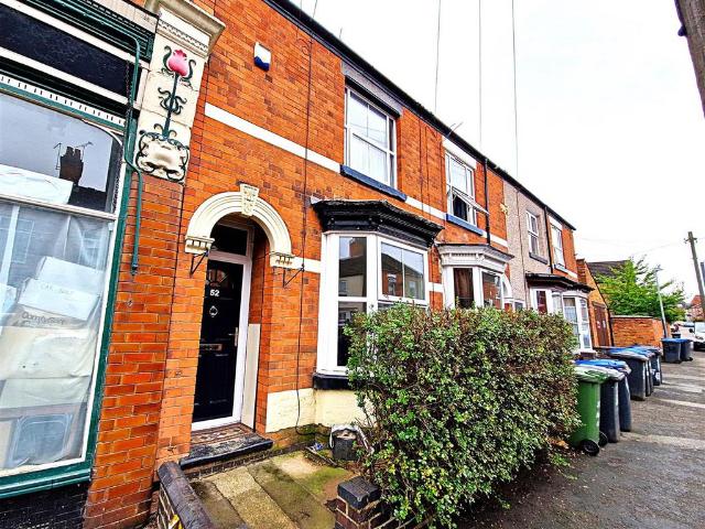 House for sale in New Bilton