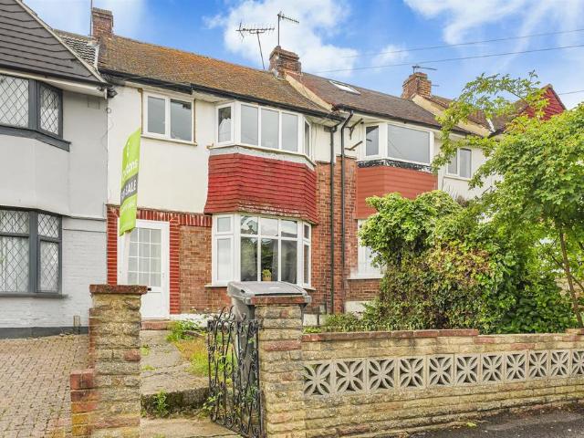 House for sale in Chingford, Greater London