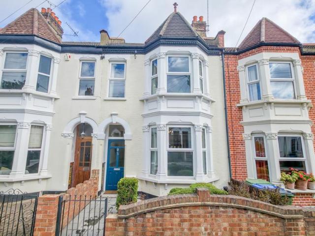 House for sale in Plumstead, Greater London