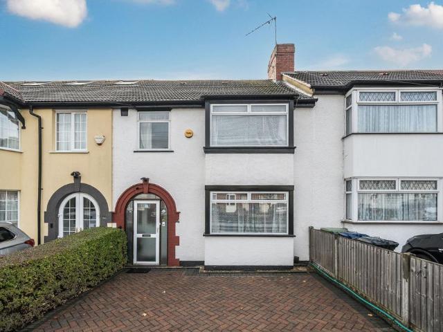 House for sale in London Borough of Ealing, Greater London