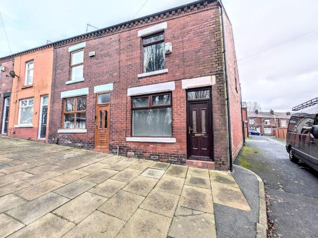 House for sale in Moses Gate, Lee Bank