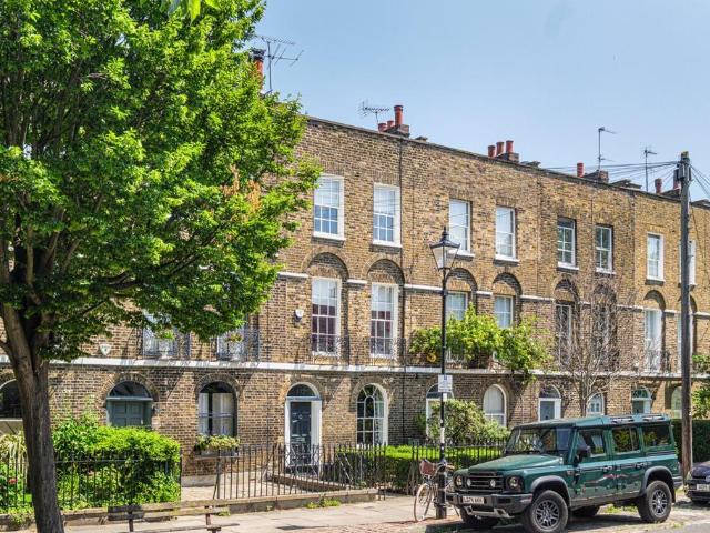 House for sale in Barnsbury, Greater London