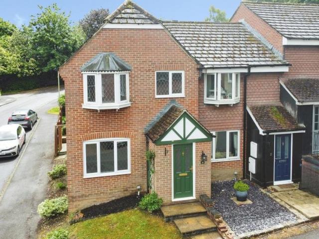 House for sale in Marlborough, Easton Royal