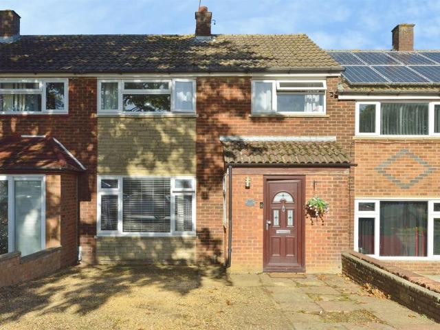 House for sale in Far Bletchley, Milton Keynes