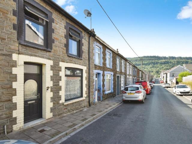 House for sale in Aberaman South, Wales
