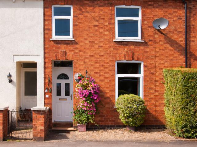House for sale in Earls Barton