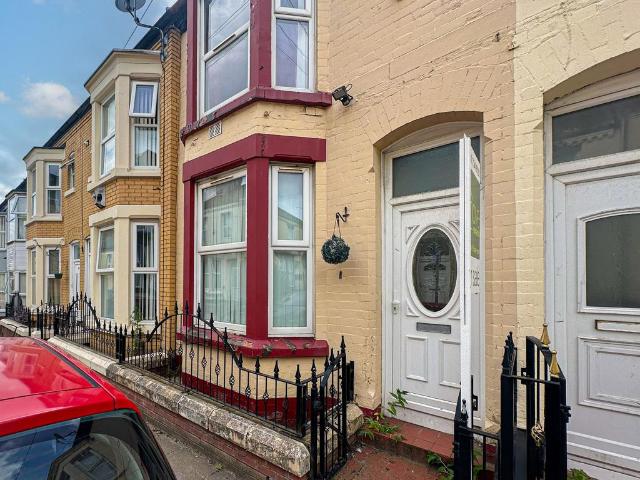 House for sale in Kensington, Calderstones