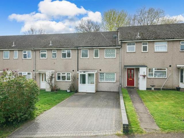House for sale in Highfield, Pouchen End