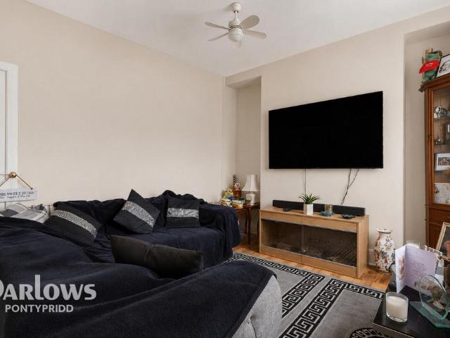 House for sale in Miskin, Wales