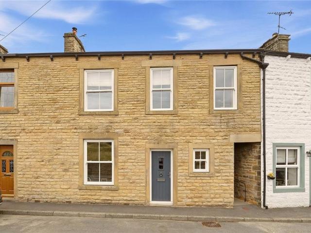House for sale in Kelbrook and Sough, Higherford