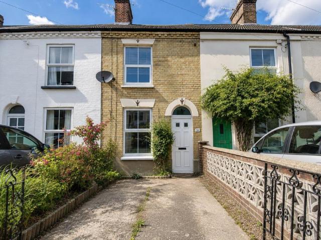 House for sale in New Catton, East Bank