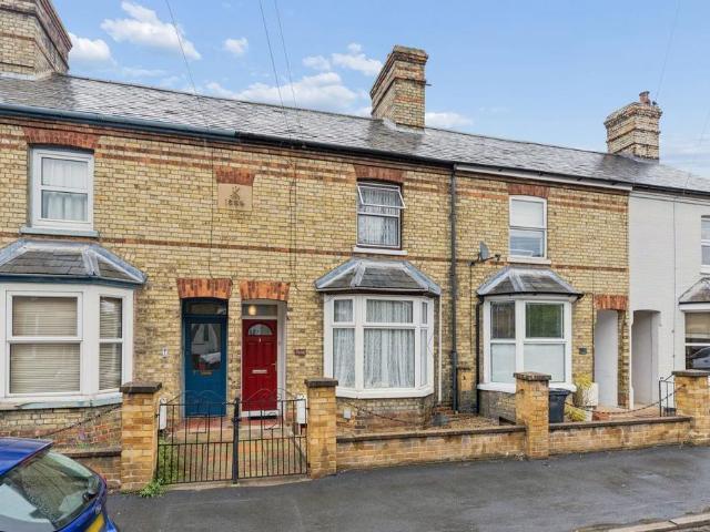 House for sale in Eaton Ford, Huntingdonshire