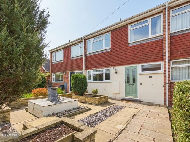 House for sale in Barton In Fabis, East Midlands
