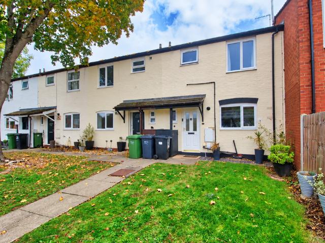 House for sale in Lyppard Grange, Worcester