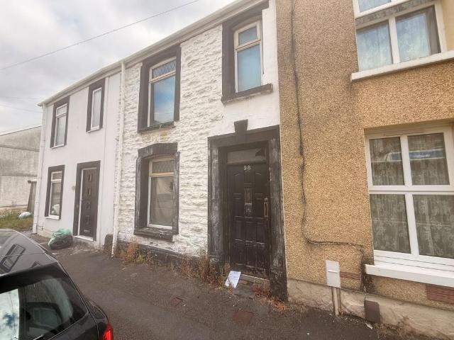 House for sale in Nangreaves, Wales
